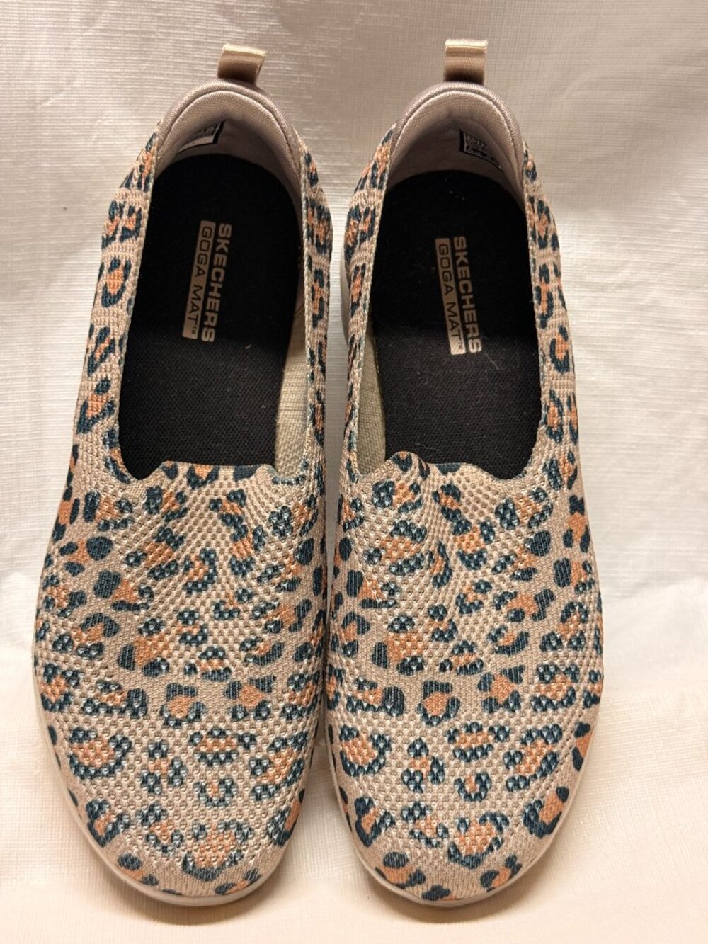 Skechers GOwalk Classic Knit Leopard Print Slip-On Sneakers 6.5